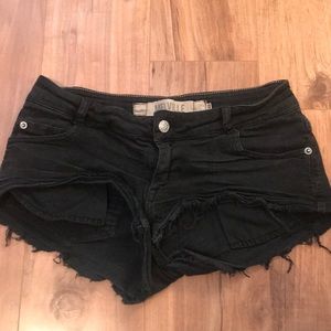 Brandy Melville shorts